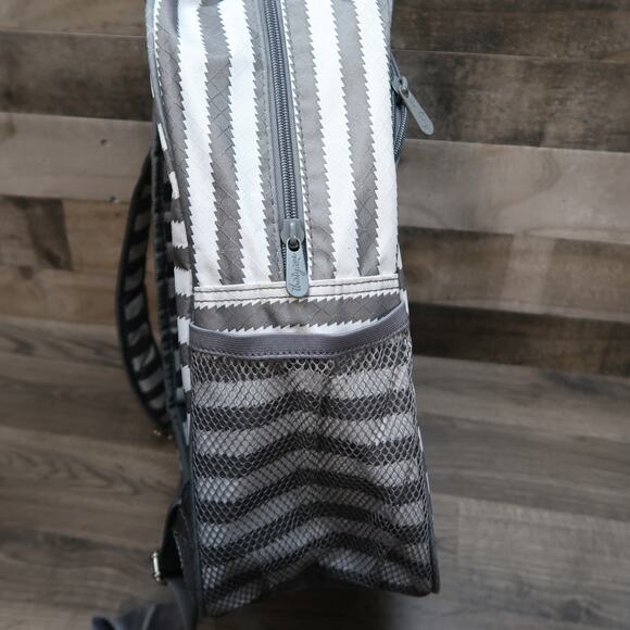 Thirty-One Gray White Backpack Lets Go - Picture 4 of 10